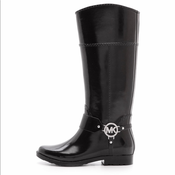 Rain boots - Picture 1 of 1